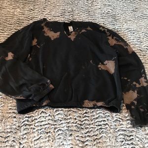 Black & Tan V-neck Hoodie size M